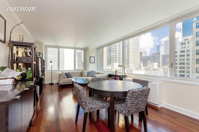 Building Photo - 322 W 57th St