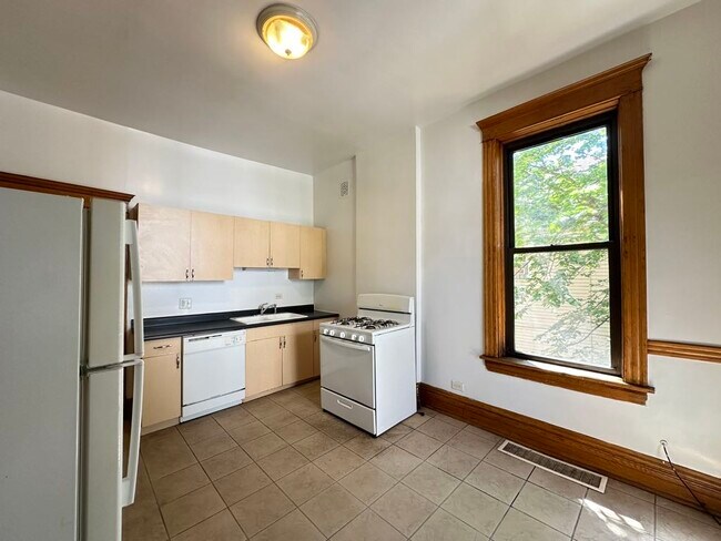 Foto del edificio - 2118 N Whipple St