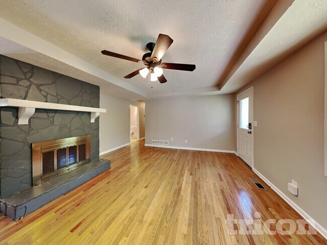 Foto del edificio - 3173 Rocky Point Ct