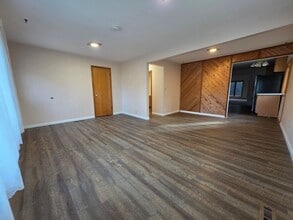 Building Photo - 2451 Harrison St