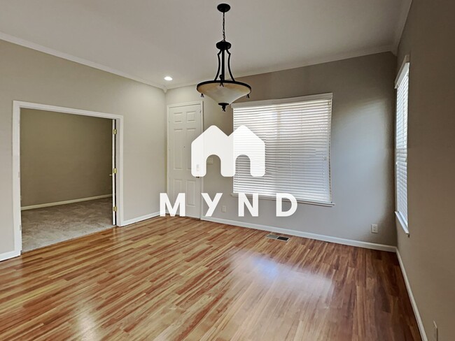 Building Photo - 10092 Cascade Falls Dr