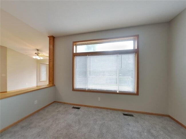 Building Photo - 15811 Yellow Pine St NW