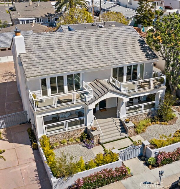 Foto del edificio - 450 Cliff Dr