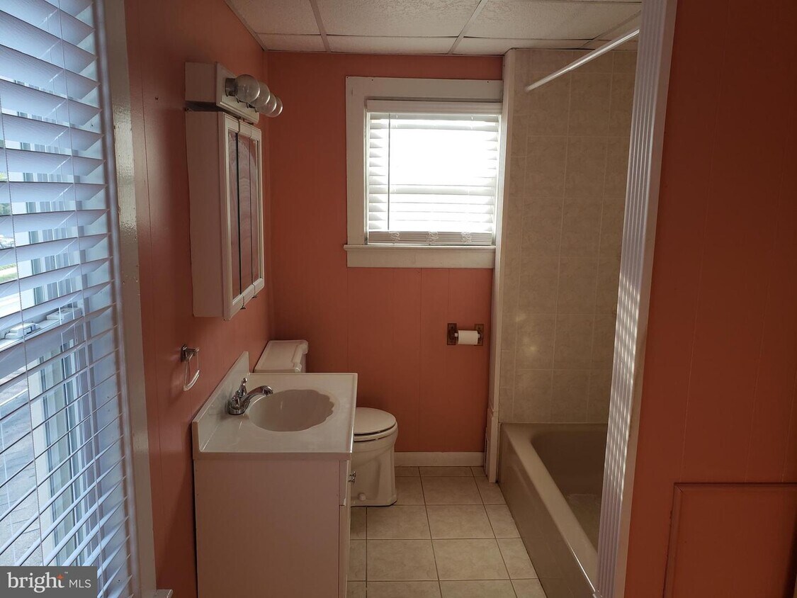 Foto principal - 117 Station Ave