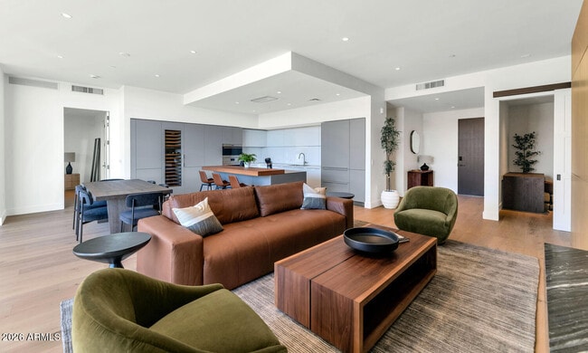 Building Photo - 6302 E Camelback Rd