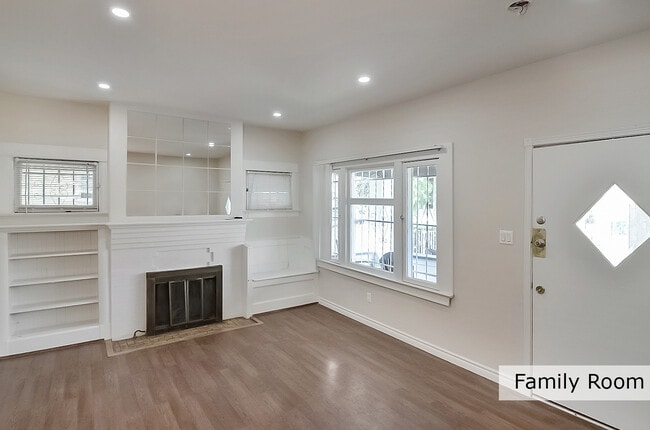 Family Room - 1234 W 37th Dr