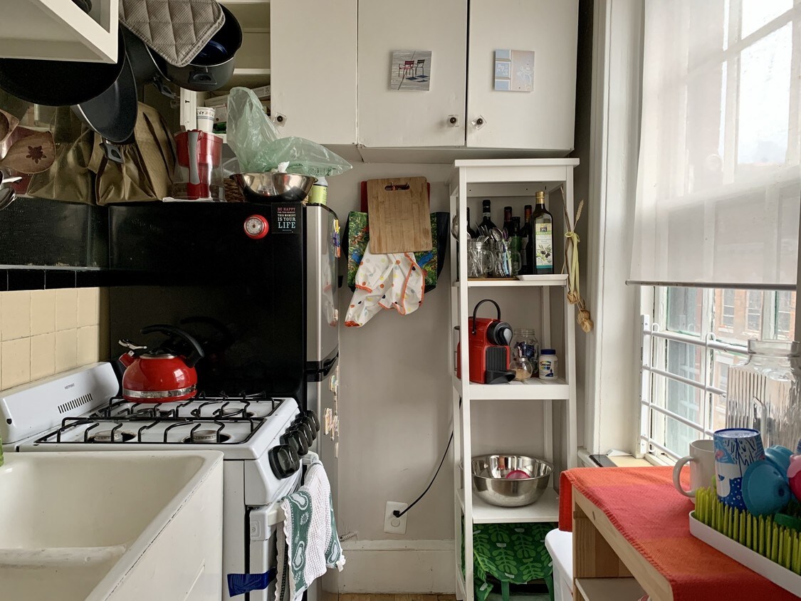 81 W Cedar St, Boston, MA 02114 Apartments in Boston, MA