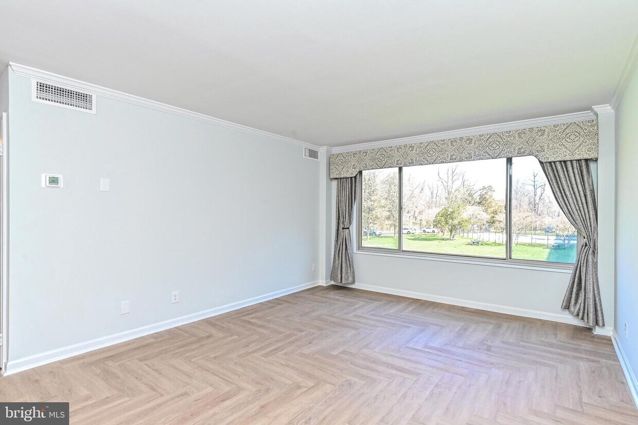 10570 Main St Unit 205, Fairfax, VA 22030 Apartment for Rent in