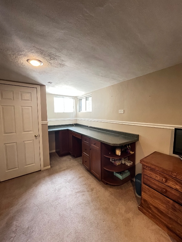 Building Photo - 363 Ridgeland Ave