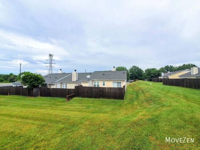 Building Photo - 814 Guilford College Rd