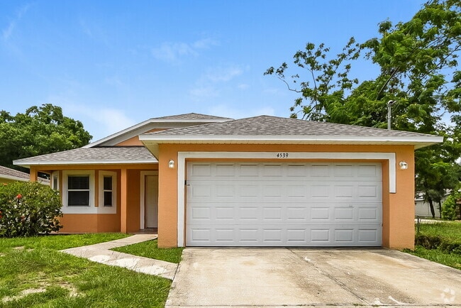 Building Photo - 4539 Cypress St