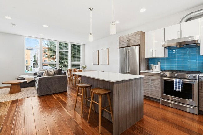 Foto del edificio - 1464 NW 70th St