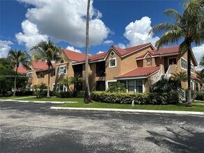 Building Photo - 10500 SW 155th Ct