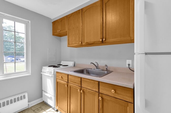 Building Photo - South Park Manor