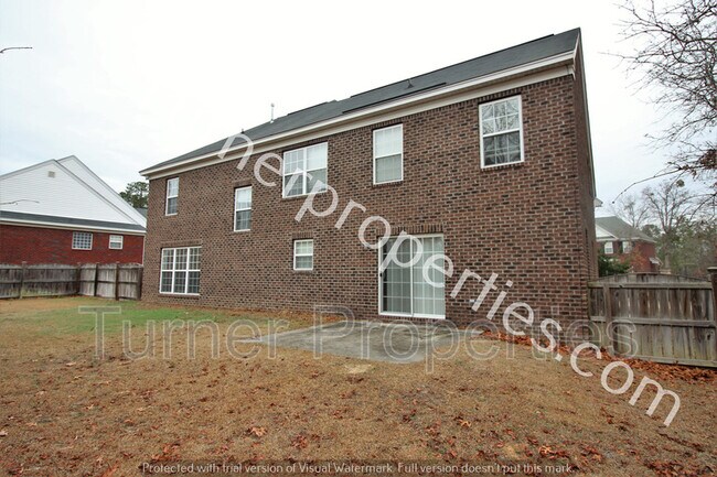 Foto del edificio - 101 Deer Creek Dr