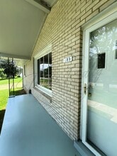Building Photo - 189 Rebecca Dr
