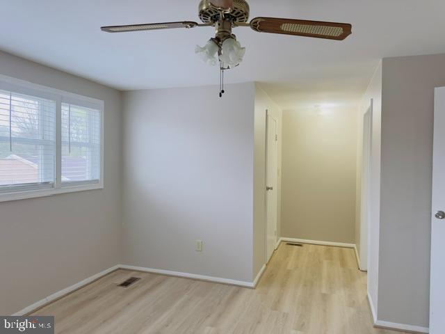Foto del edificio - 3442 Belfry Ln