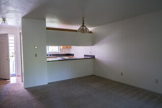 Building Photo - 3710-3730 SW 12th Ave