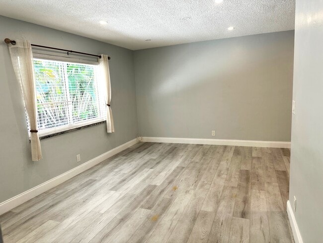 Foto del edificio - 520 SW 6th Ave