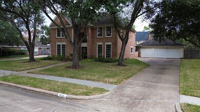 Building Photo - 3111 Shiloh Dr