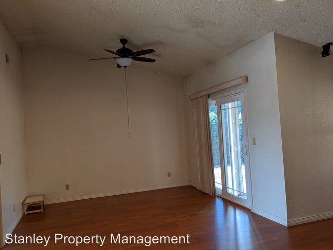 Building Photo - 4 br, 2 bath House - 8322 Hemingway Drive