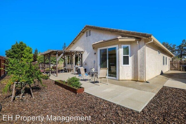 Building Photo - 3 br, 2 bath House - 9278 Lucchesi Dr