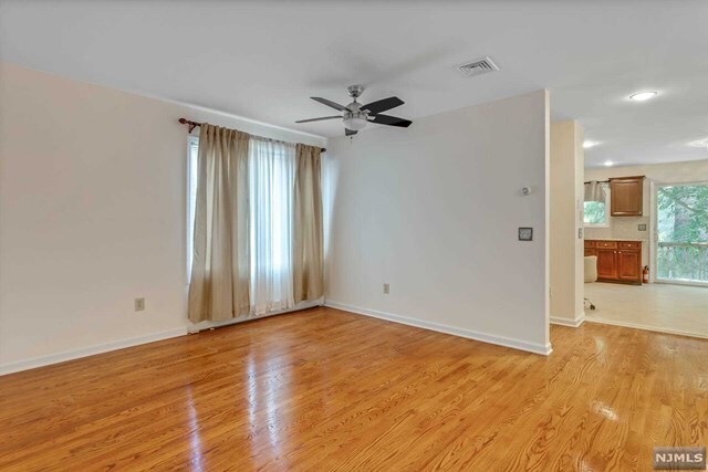 Building Photo - 48A Delia Blvd