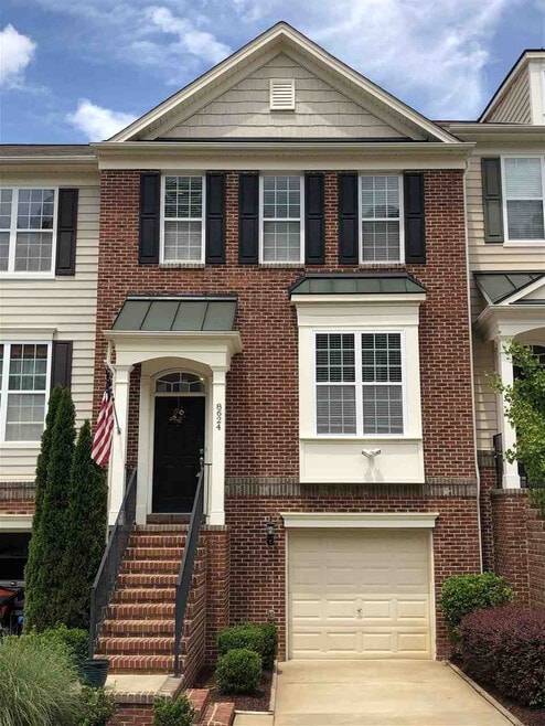 Building Photo - Room in Townhome on Macedonia Lake Dr