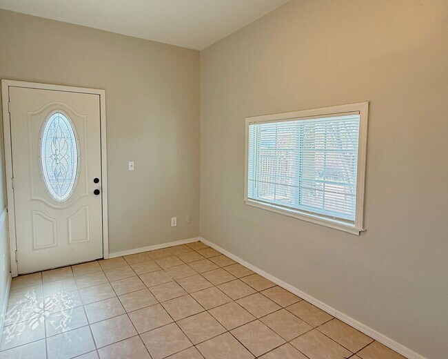 Foto del edificio - 121 N 12th Ave