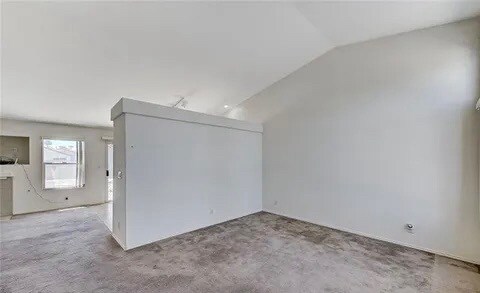 Foto del edificio - 5917 Briar Rose Ln