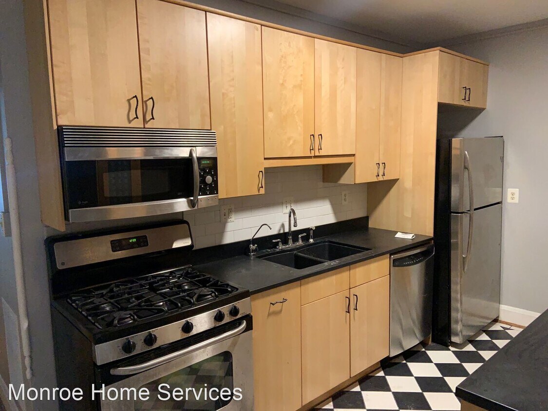 Primary Photo - 1 br, 1 bath House - 912 N Calvert St Apt 2B