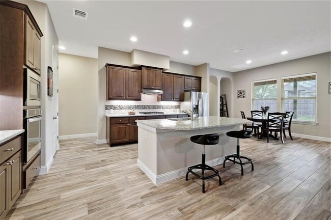 Building Photo - 19209 Chayton Cir