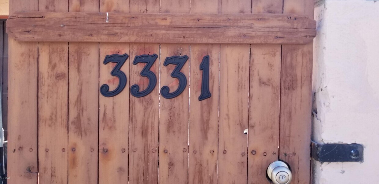 Foto principal - 3331 S Roosevelt St