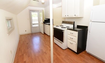 Foto del edificio - 636 N Franklin St