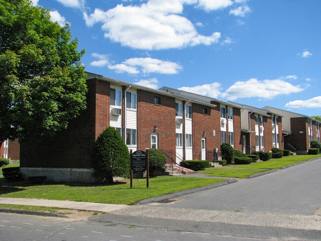 Foto del edificio - Coppermine Village