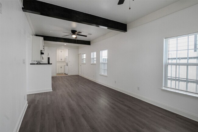 Foto del edificio - 531 N Estelle St