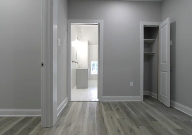 Building Photo - Stunning house on the ground of the Awbury Arboretum