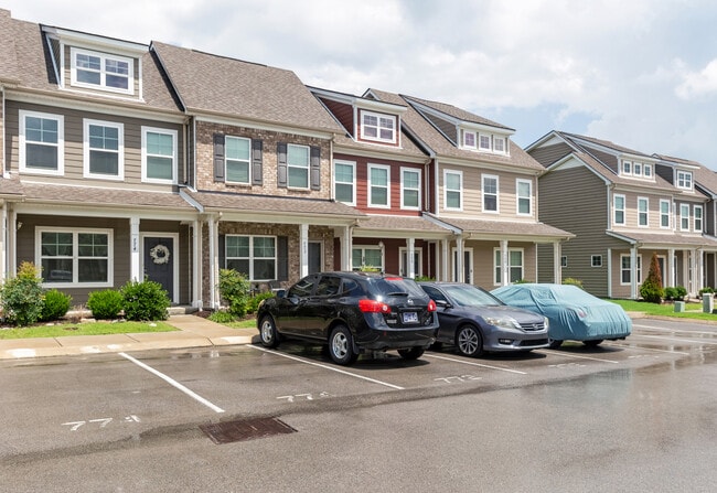 Building Photo - 774 Bradburn Village Way