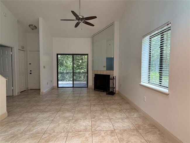 Building Photo - 238 Riverbend Dr