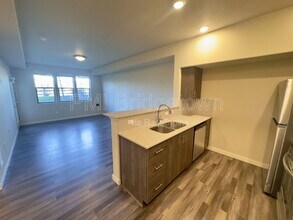 Building Photo - 16401 NW Chadwick Way