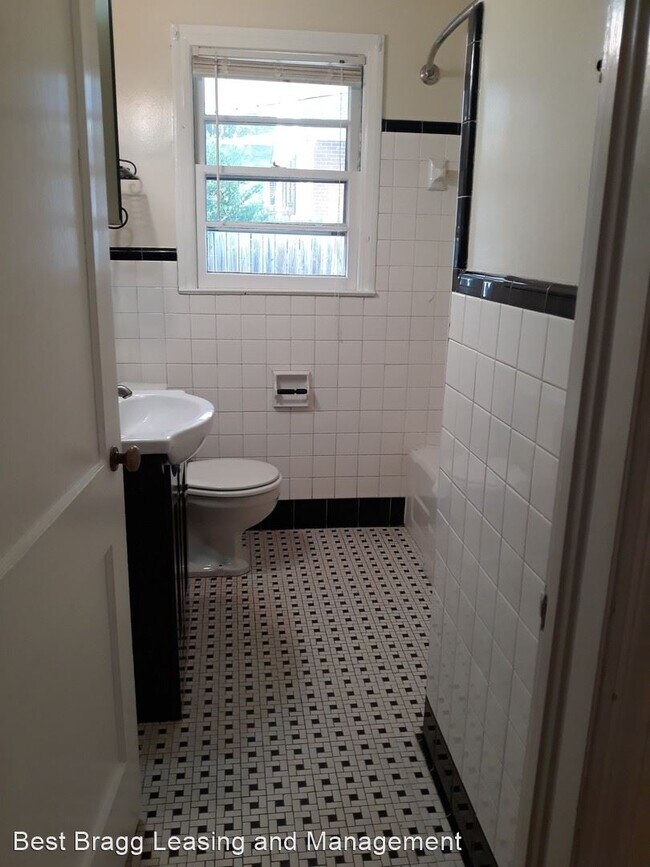 Foto del edificio - 3 br, 2 bath House - 1432 Pine Valley Loop
