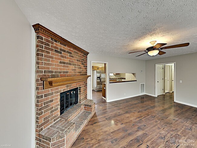 Building Photo - 206 Township Dr