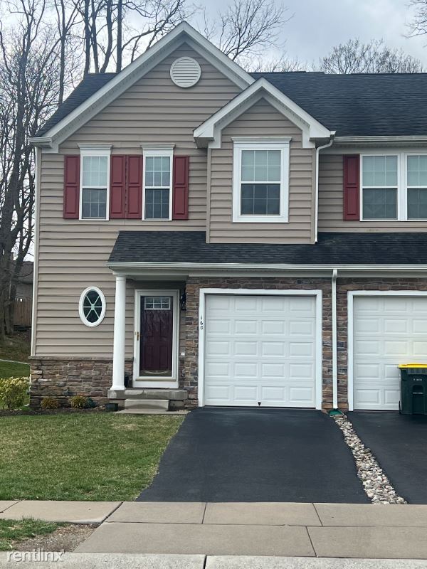Foto principal - 3 br, 3 bath Townhome - 160 Tulsk Rd