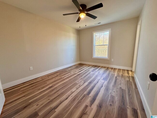 Foto del edificio - 134 Mattison Rd