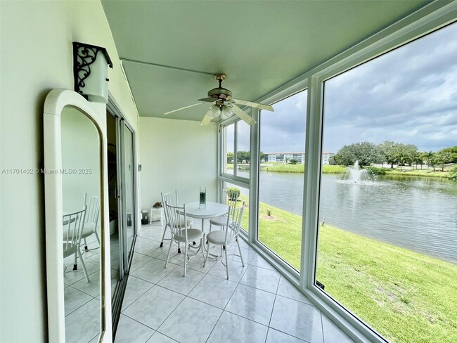 Building Photo - 4301 Martinique Cir