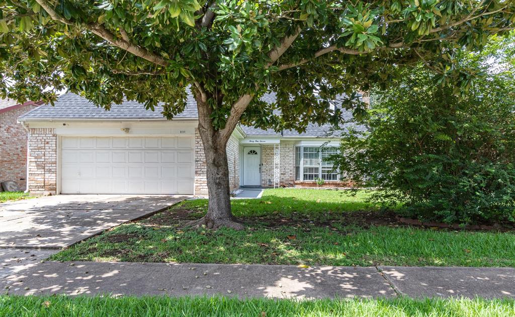 Foto principal - 3111 Windmill St