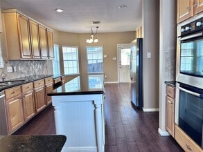 Building Photo - 3411 Bay Breeze Dr