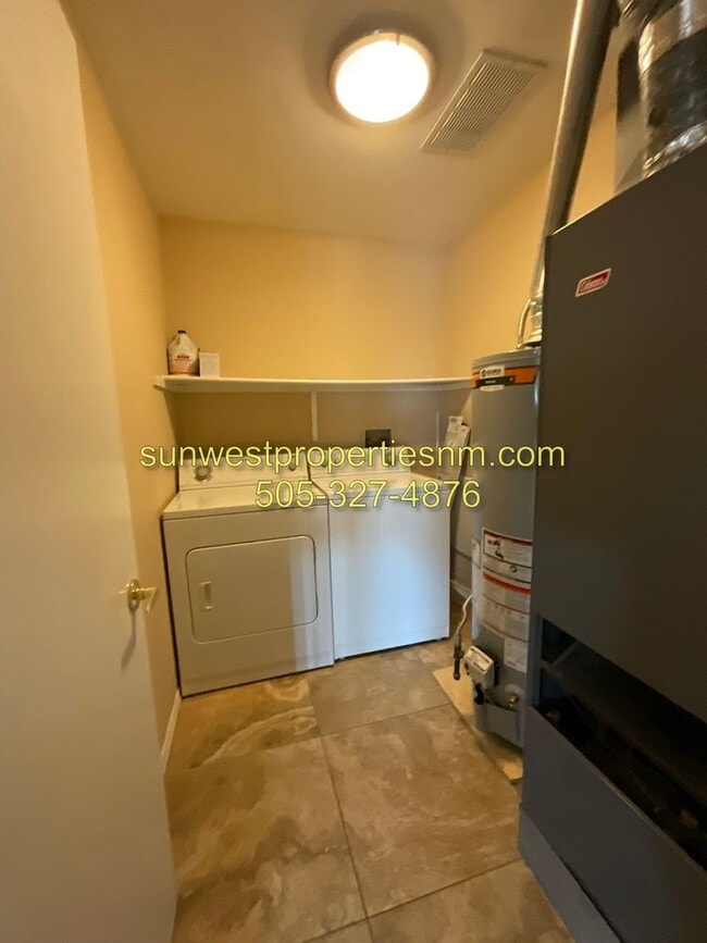 Building Photo - 3 Bedroom, 2 Bath, 2 Car Garage with Fence...