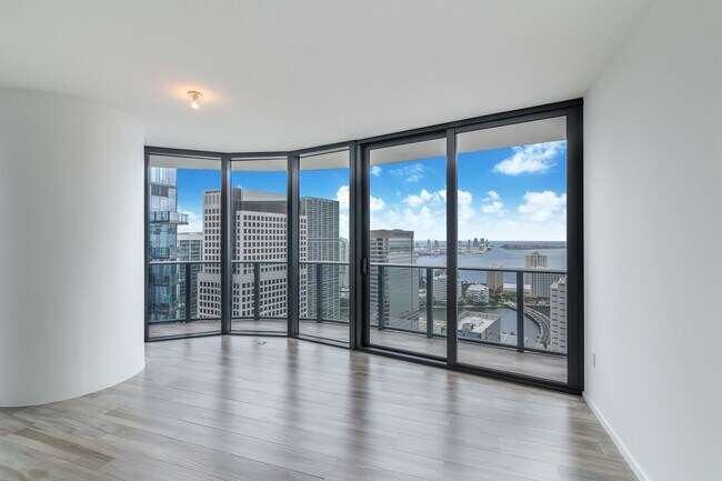 Foto del edificio - 801 S Miami Ave