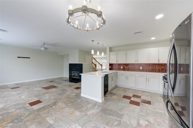 Foto del edificio - 9611 Lasbury Dr